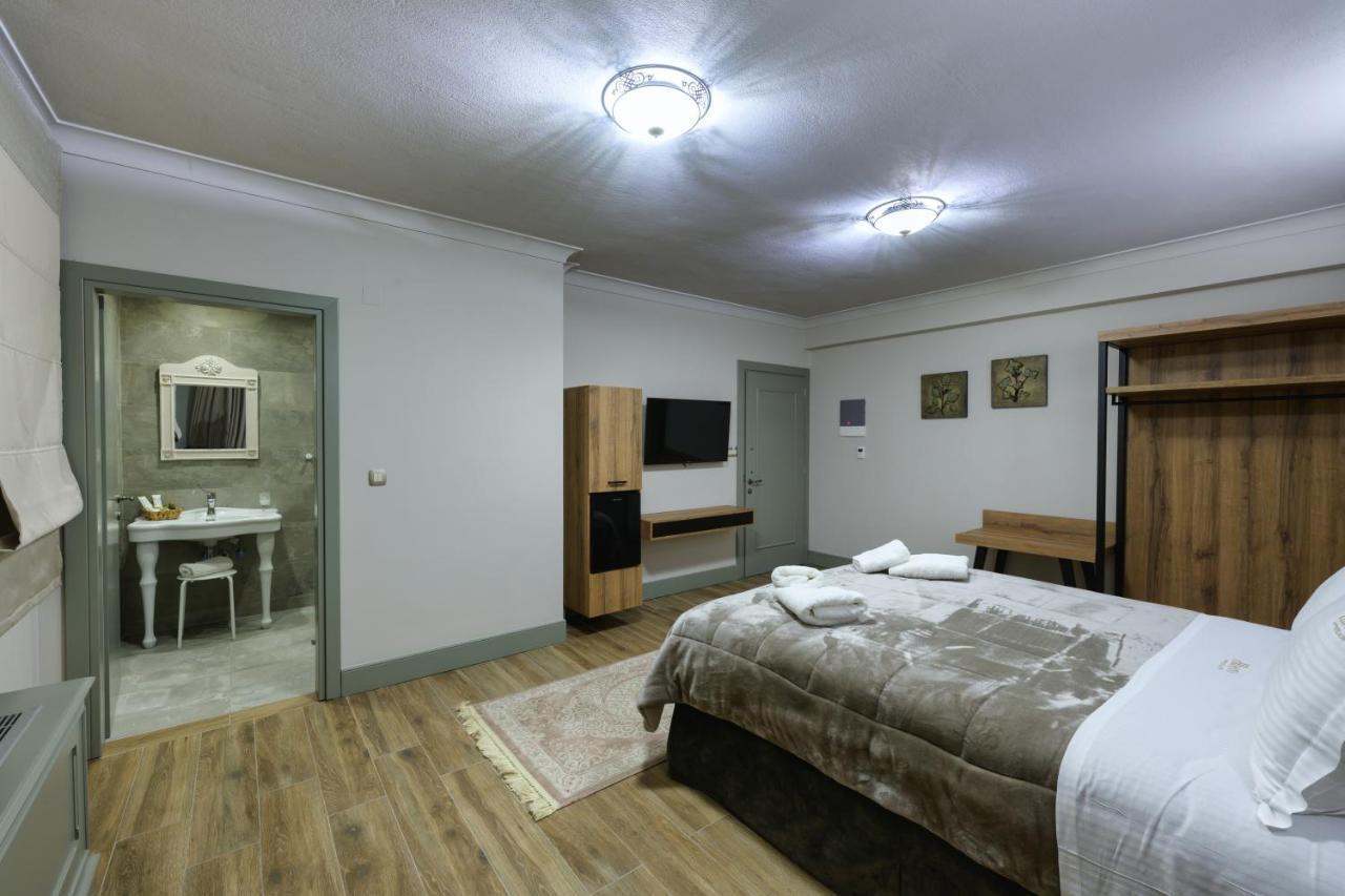 Albero Hotel Perama  Exterior photo