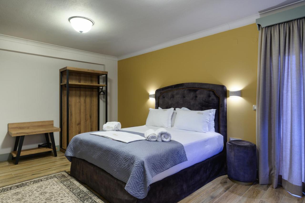 Albero Hotel Perama  Exterior photo